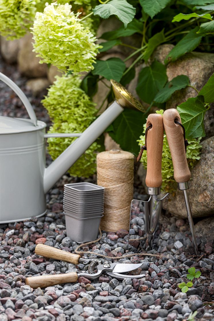 Rusta_2024_S2_Garden tool_set-2-I-2-I.jpg