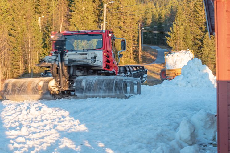 Løypemannskap jobber iherdig