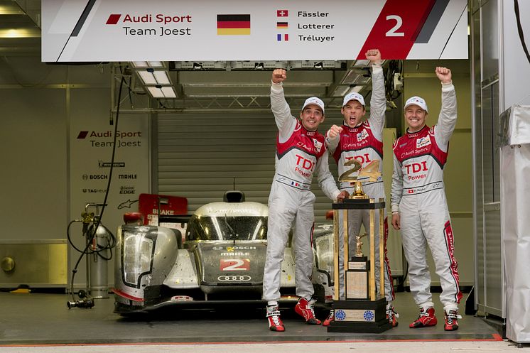 Vinnarteamet i Audi R18 TDI #2