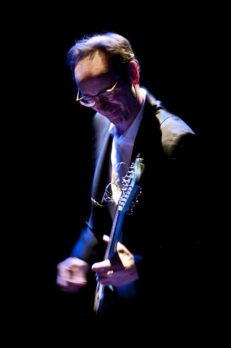 Arto Lindsay