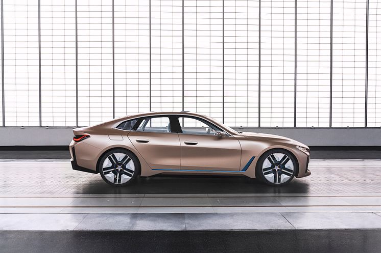 BMW Concept i4