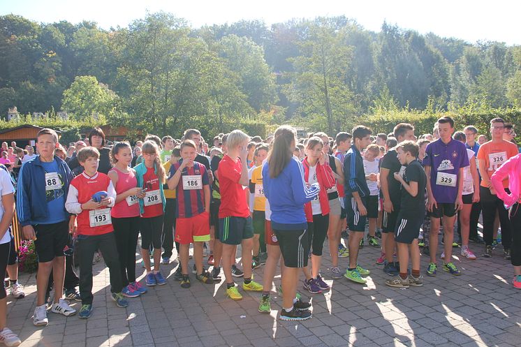 Sponsorenlauf in Oschatz: Thomas-Mann-Gymnasium läuft für Bärenherz