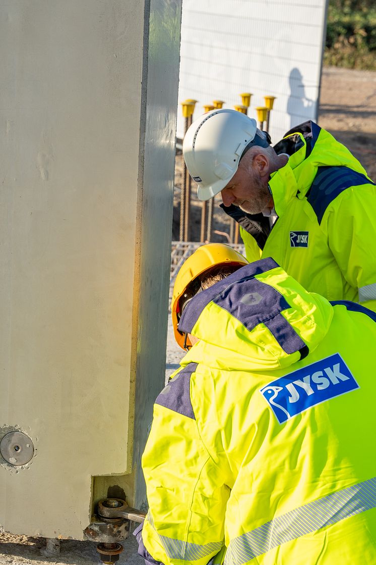 JYSK DC Lelystad eerste kolom bevestiging.jpg