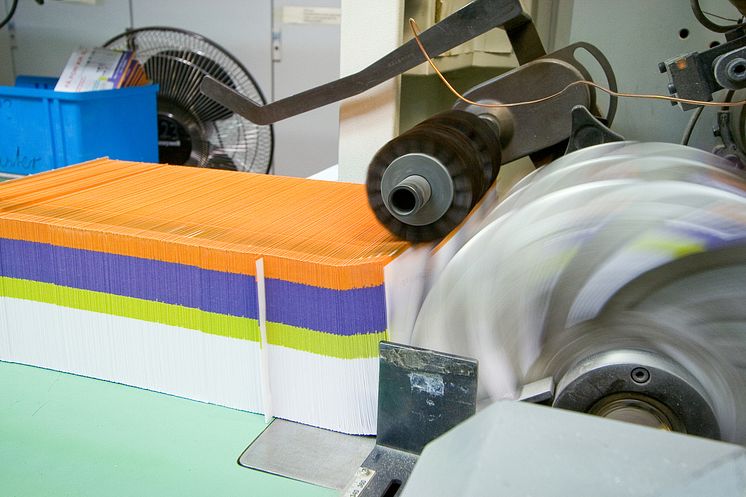 Ablagetisch der Rollenmaschine