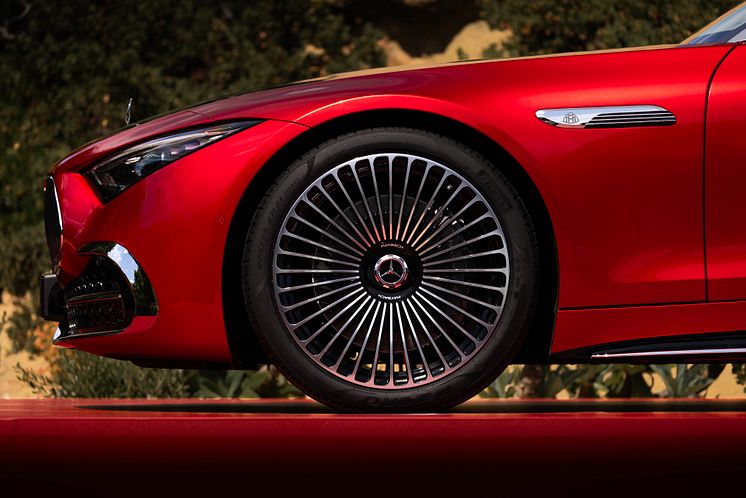 Mercedes Maybach SL 680 Monogram Series 