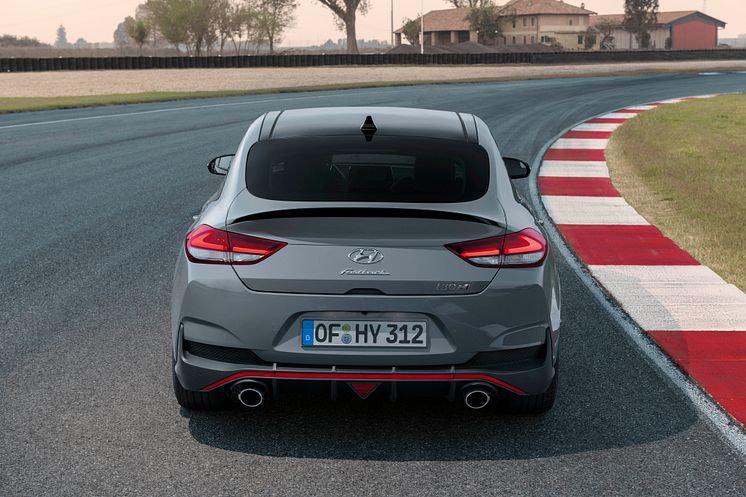 Helt nya Hyundai i30 Fastback N