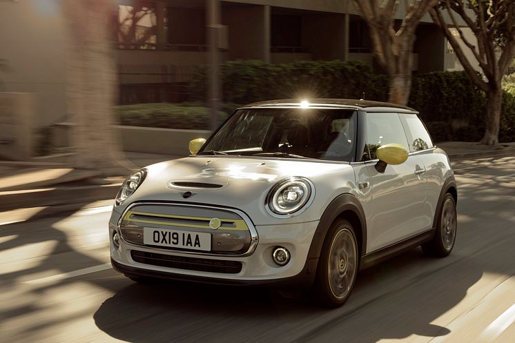 MINI Cooper SE, 2