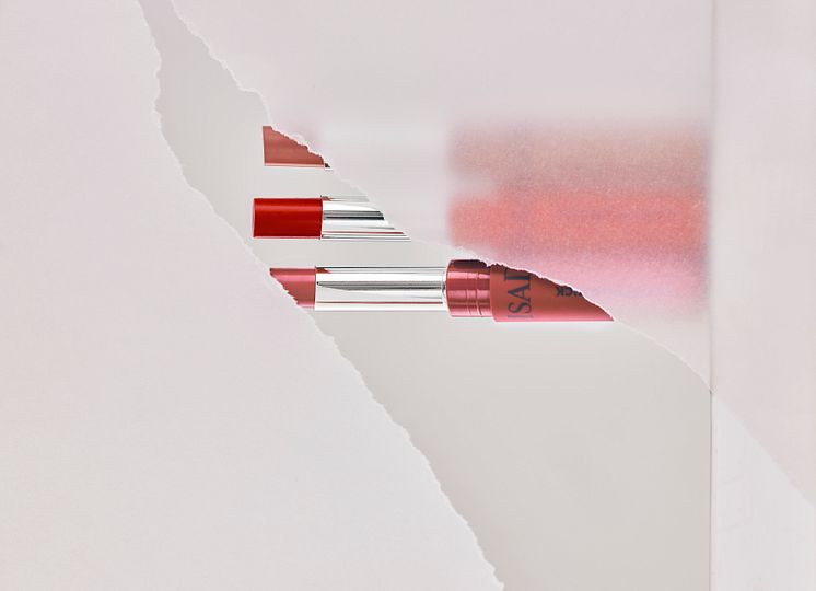 MatteLipstick_04_07_22_LS10.jpg