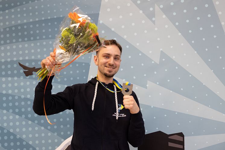 Wilmer Gustavsson, silvermedaljör i SM för unga plåtslagare 2025
