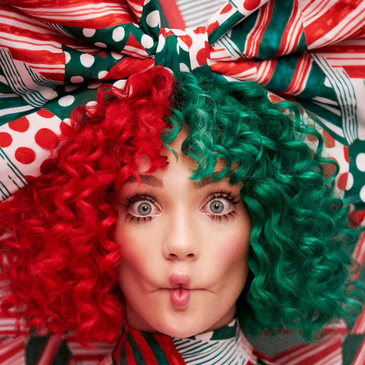 Sia - Everyday Is Christmas Deluxe  artwork)