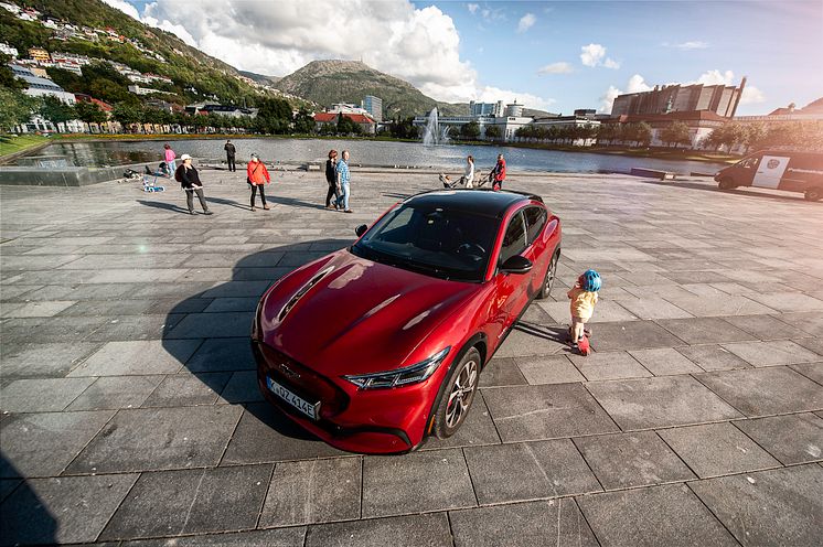 Mustang Mach-E 2020 Norge Oslo Bergen Aurland Flåm