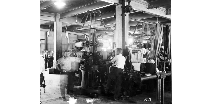 tirebuildingmachineinaction1915