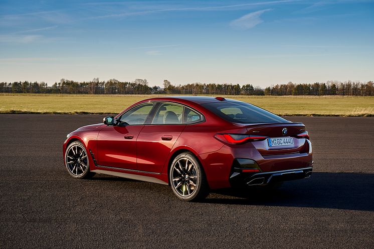 Helt nye BMW 4-serie Gran Coupé.