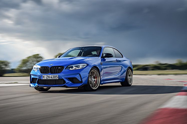 BMW M2 CS