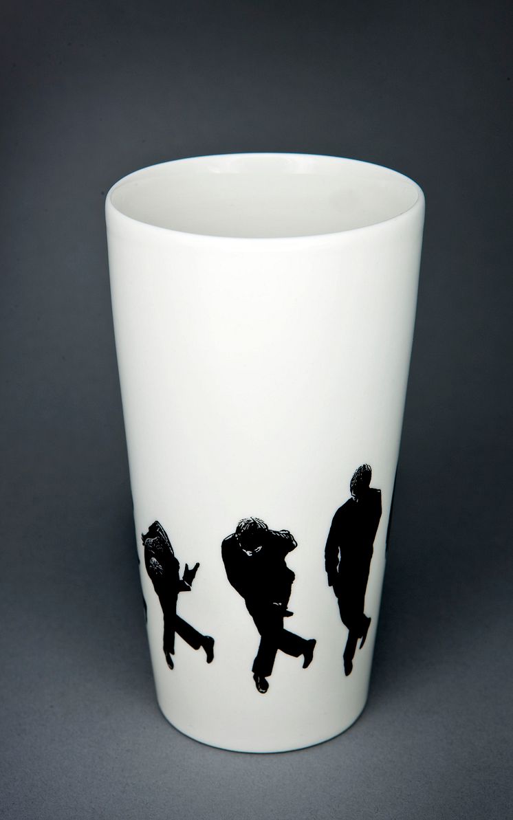 A Cup of Love svart bakgrund