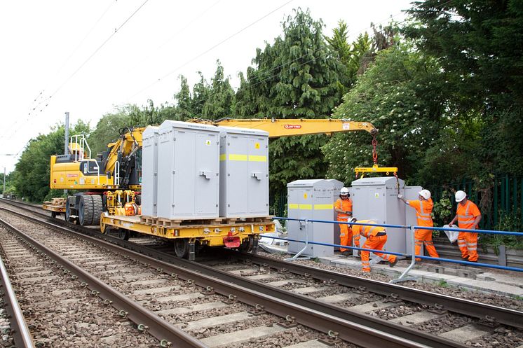 Thameslink and Great Northern passengers reminded to check before they travel over August Bank Holiday weekend 1