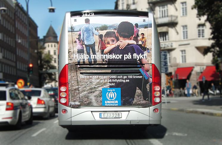 Flygbussarna hjälper människor på flykt genom UNHCR