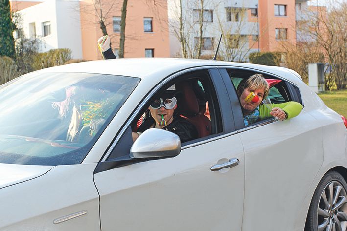 Karneval: aufgepasst im Straßenverkehr!