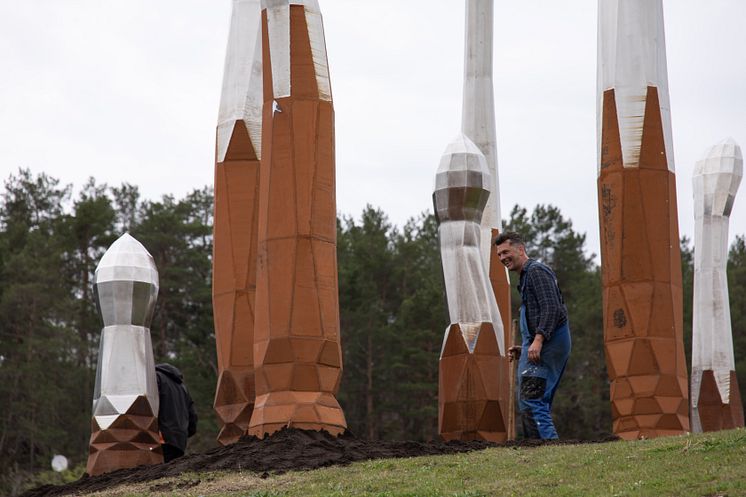 Montering Mattias Härenstams kunst Langøyene 10.05.2023