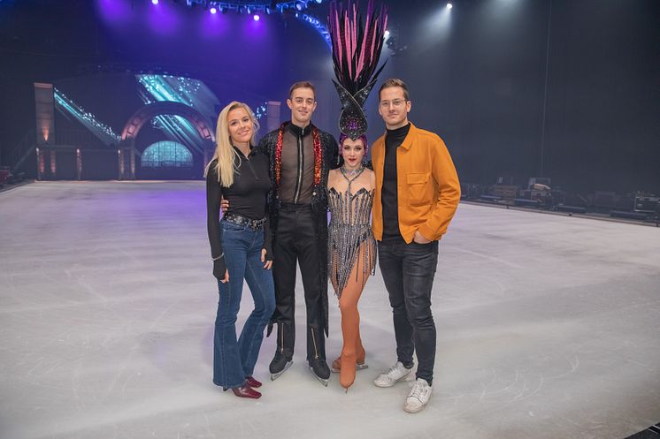 Münsteraner Nachwuchsdesigner Jessie Wistorf und Carlo Kondring mit HOLIDAY ON ICE Skatern bei den finalen Proben in Antwerpen