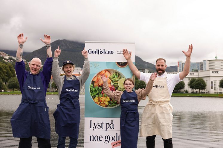 Vinnerfamilen - Petter, Stian og Tilde og mentor Adam Bjercke  Foto_ Øystein Grutle Haara