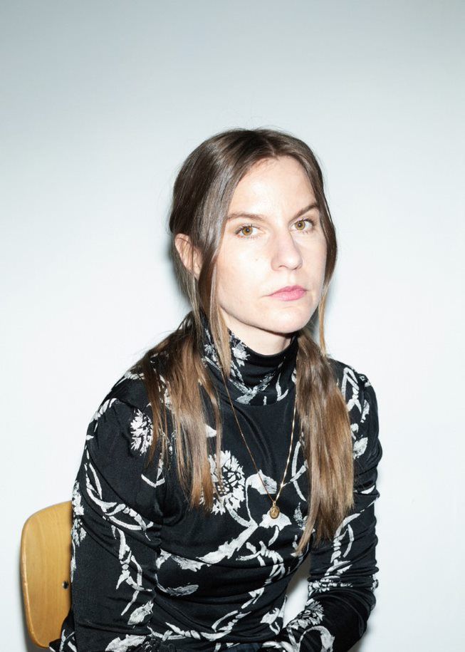 IASPIS gästcurator Emily Fahlen fotograf Märta Thisner