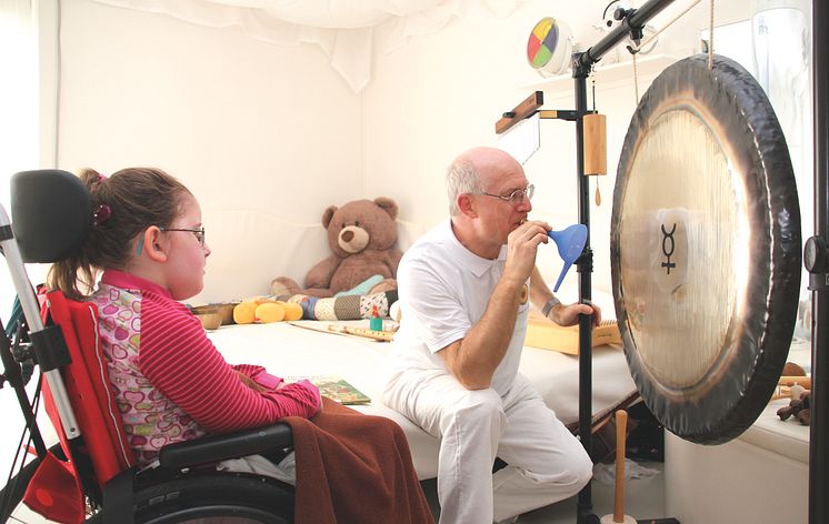 Klangtherapie im Kinderhospiz Bärenherz