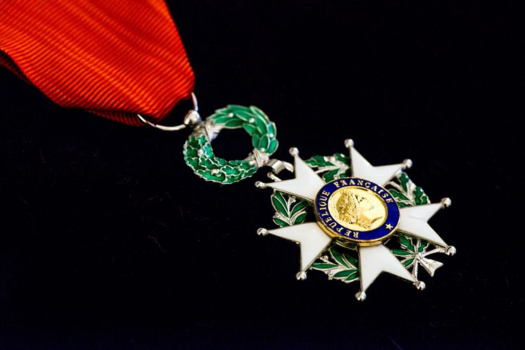 Richard Juhlin nommé chevalier de la Légion d’honneur [fra]