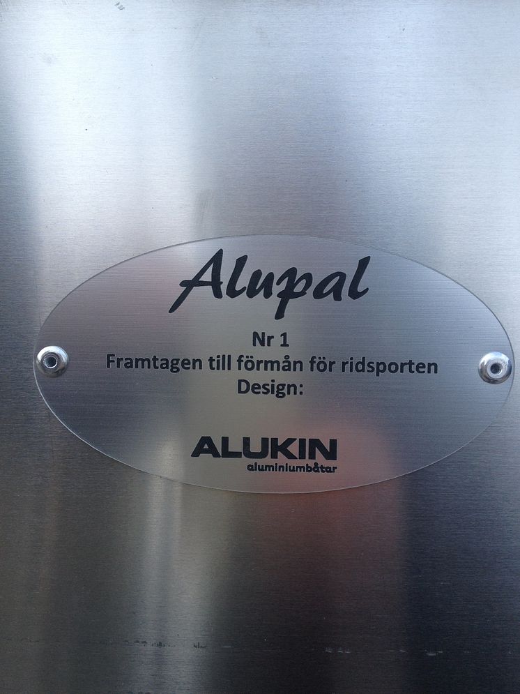 ALUKIN aluminiumbåtar sponsrar ridsporten