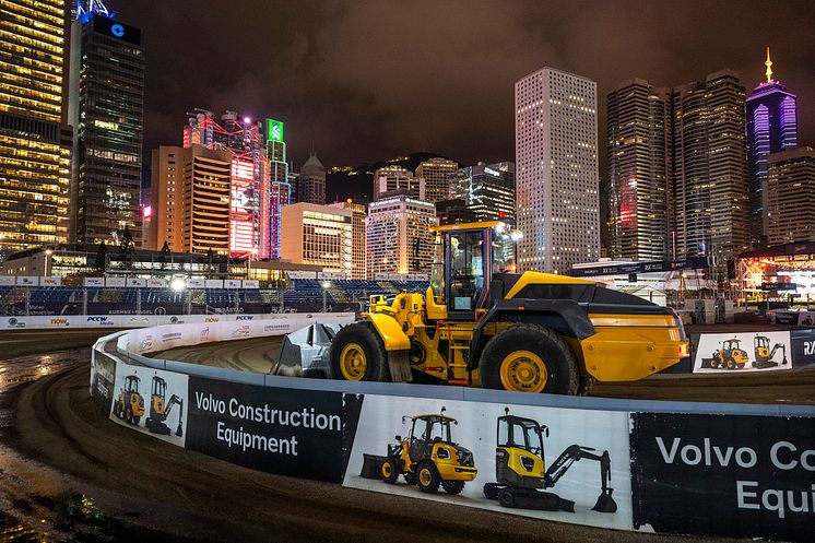 Volvo L120 Electric under banbygget i Hongkong