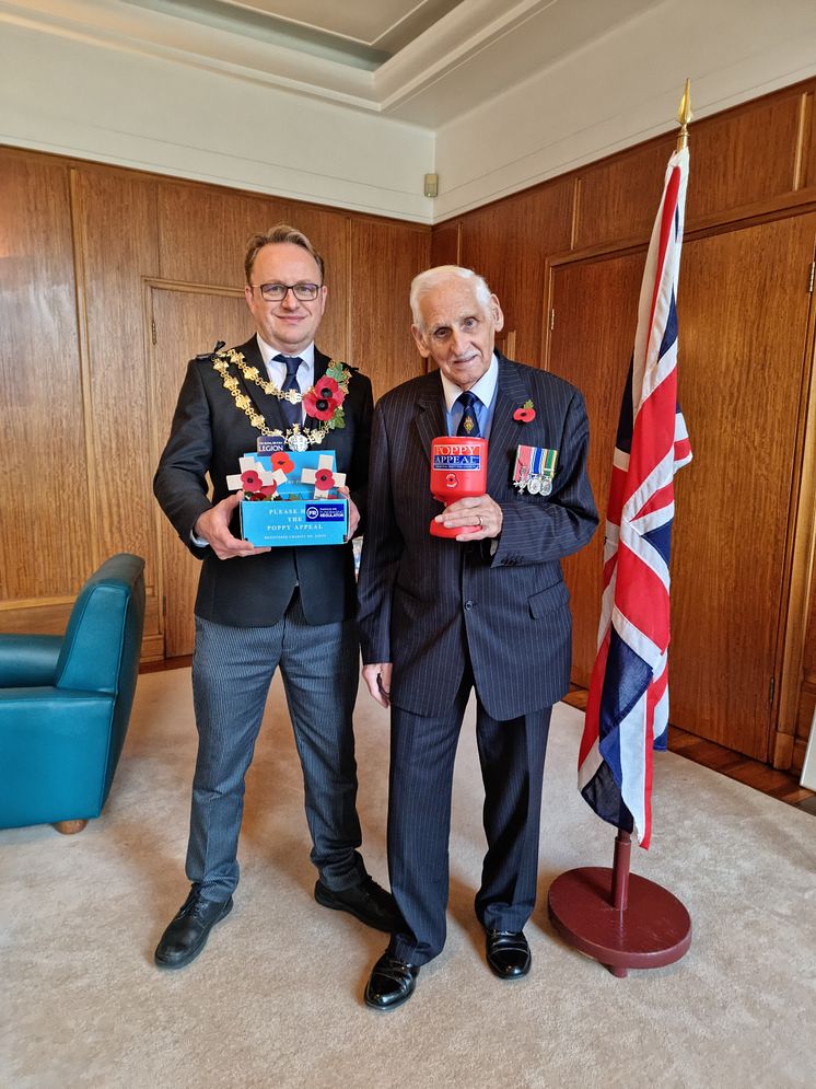 poppy appeal mayor and col eric.jpg