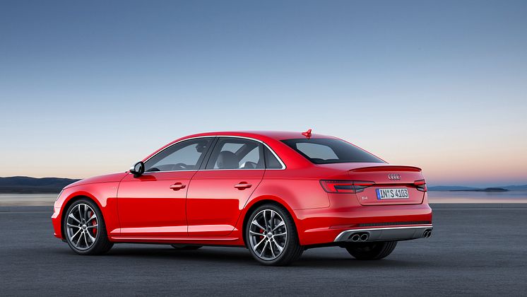 Audi S4 - Misano Red side rear