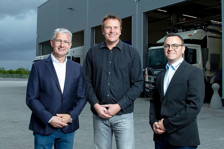 v.l. Bernd Ringhof, Kai Müller, Projektgesellschaft Plankstadt, Zaid Zanuna, TBL Scania Mannheim Plankstadt