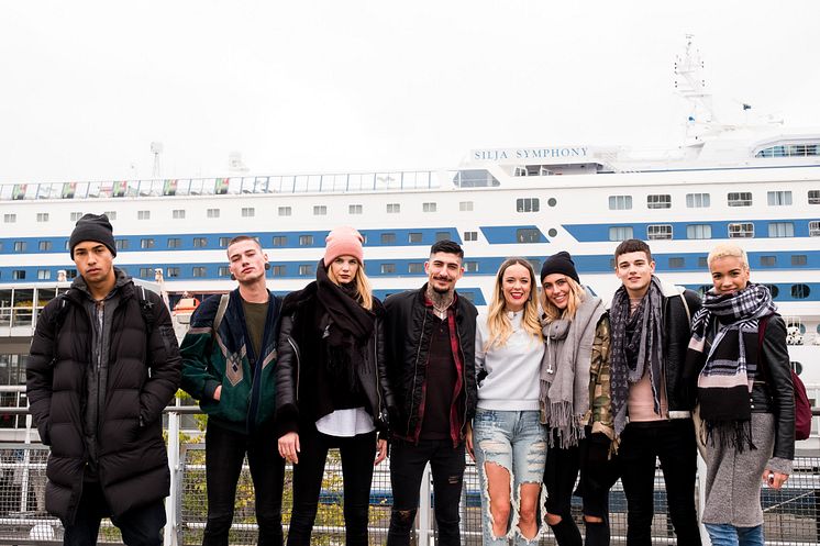 Die Models und die Jury kurz vor ihrem Boarding 