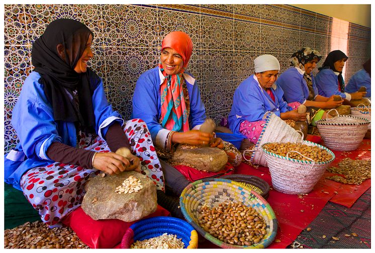 Community Trade (Argan Oil, Morocco)