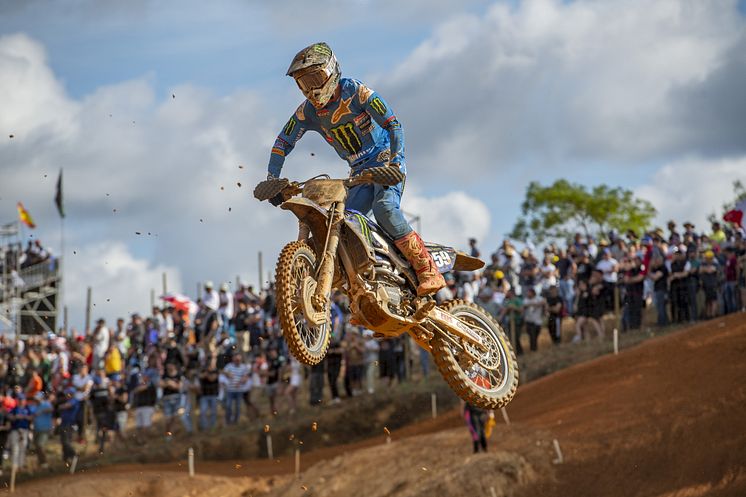 2023043002_005xx_MXGP_Rd4_コルデンホフ選手_4000