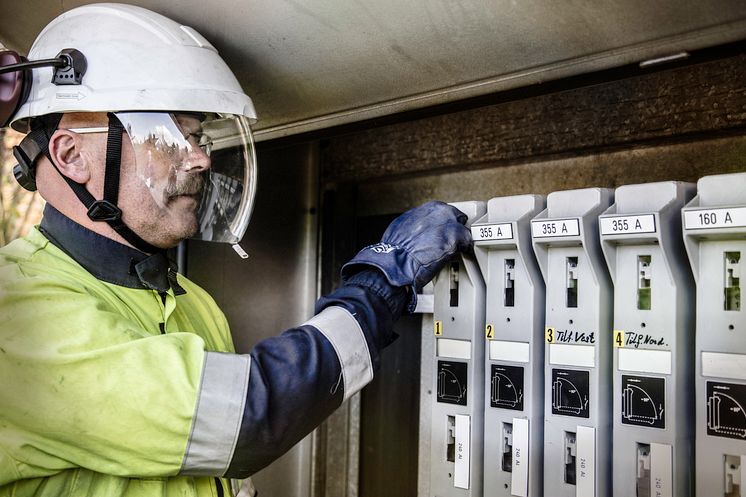 Arbeid på  elektriske anlegg