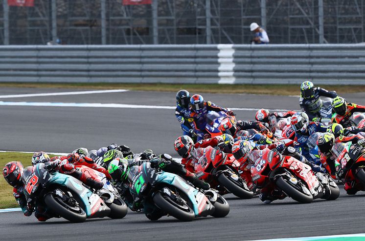 2019102102_013xx_MotoGP_Rd16_モルビデリ選手_4000