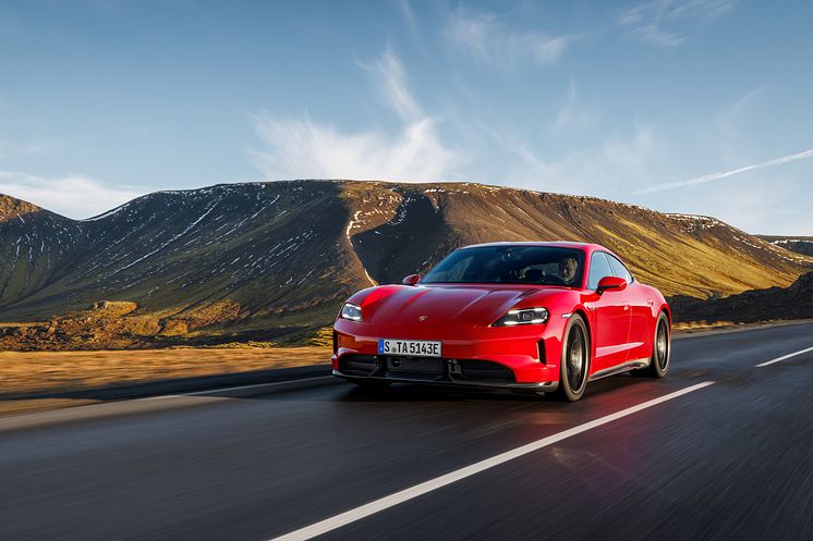 Porsche Taycan GTS
