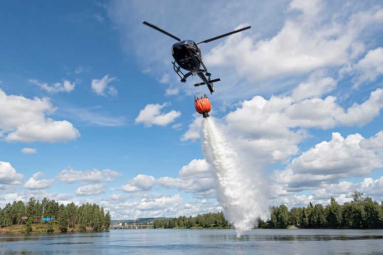 Skogbrannhelikopter på De nordiske jakt- og fiskedagene 2018