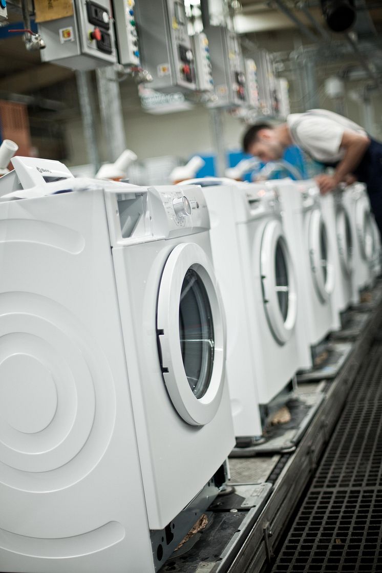 BSH_Washing_machine_factory_Lodz.jpg