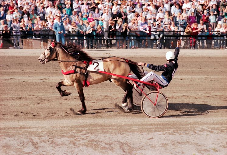 Atom Vinter - Atom Vinter og Arve Gudbrand Blihovde på vei mot seier i Derby.