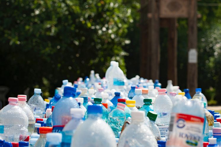 First ever pan-European Plastic Pick-Up Day marks UN World Ocean Day 1