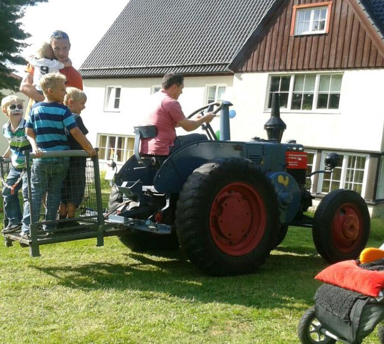 Kinderfest in der Mehringstraße: Einnahmen gingen an Bärenherz