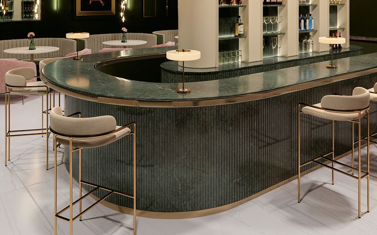 Restaurante Silestone Lechic Boheme - Jardin Emerald - Vista Barra - Ukiyo Opcion 1.jpg