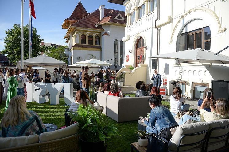 JYSK a lansat colecția de mobilier și accesorii de grădină pentru vara 2025