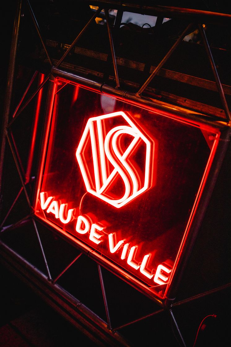 1. Vau De Ville.jpg