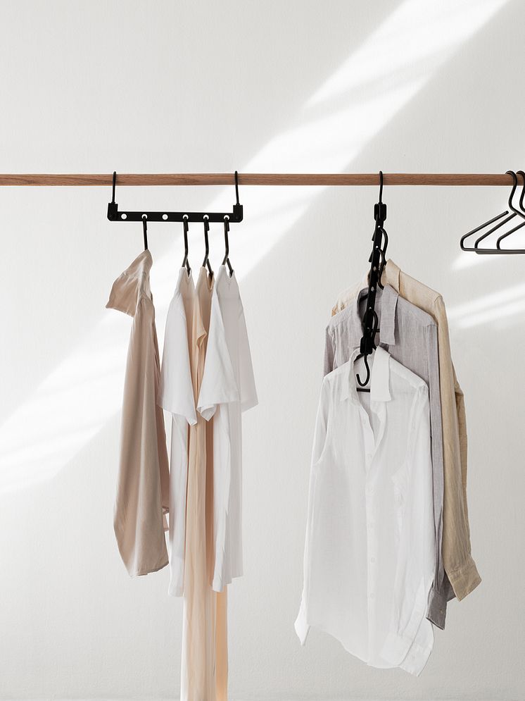 space saving hanger_vertical.jpg