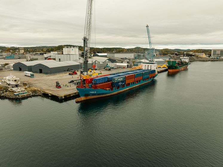 First container delivery port of Arendal 23.10.23