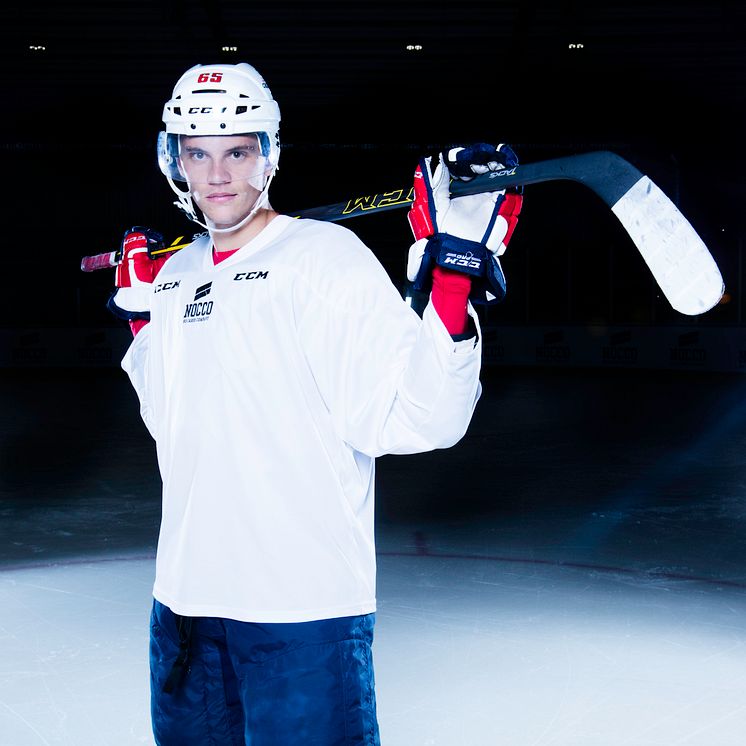NOCCO, Sveriges mest sålda BCAA-dryck, blir ny sponsor av NHL-spelaren André Burakovsky.